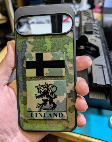 Customer photo review of M05 - Velcro Phone Cases