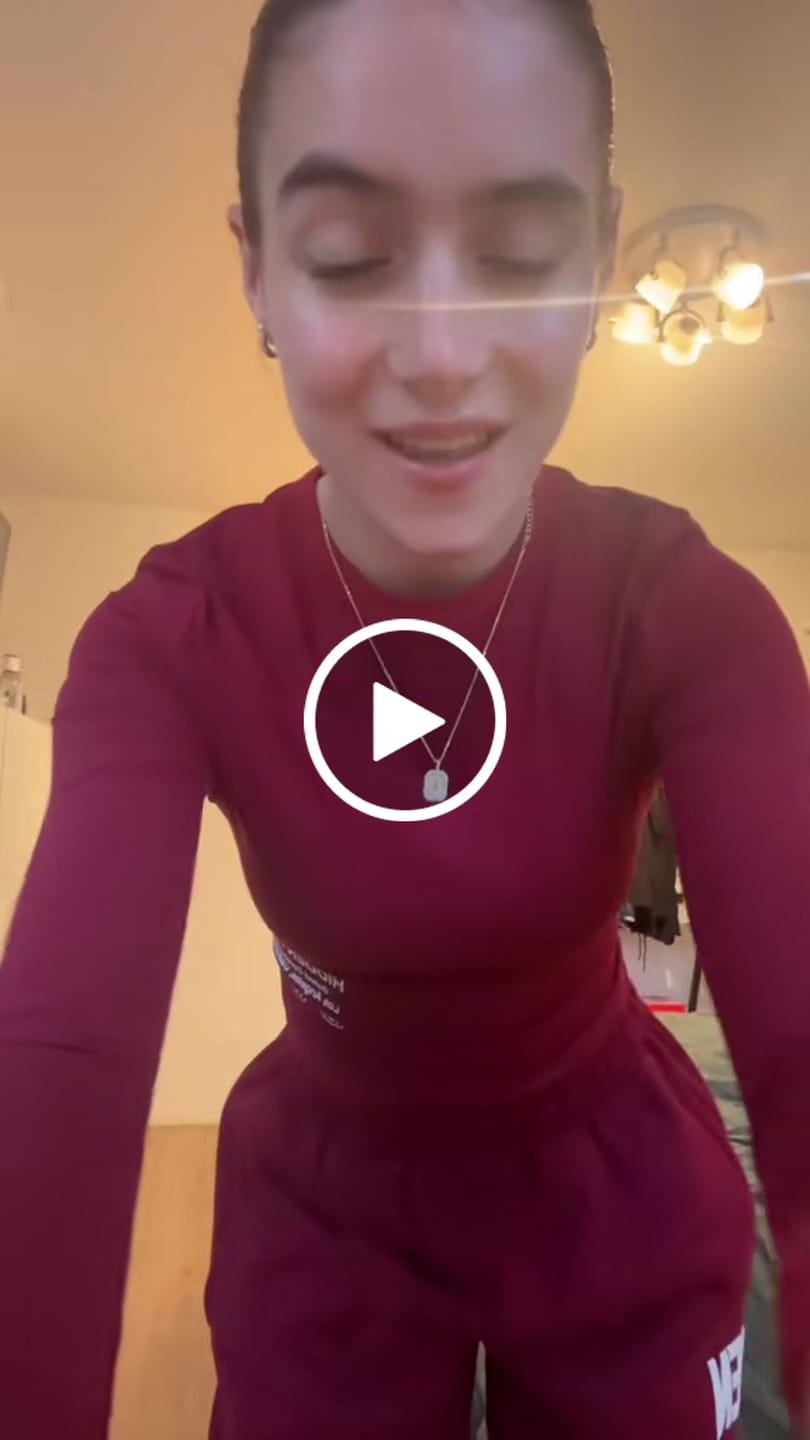 Customer video review of LABEL LONGSLEEVE TOP BURGUNDY