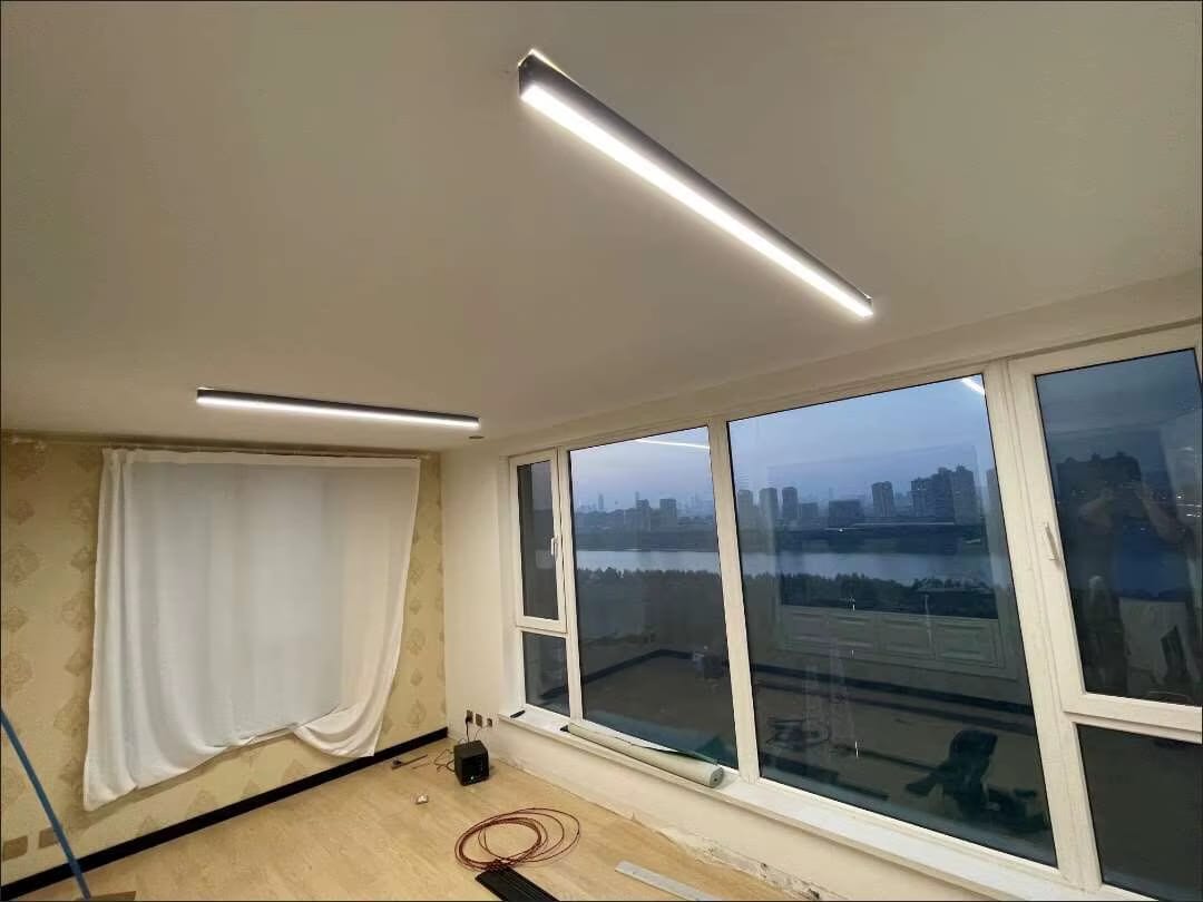 Customer photo review of WOMO Dimmable Long Linear Ceiling Light-WM1003