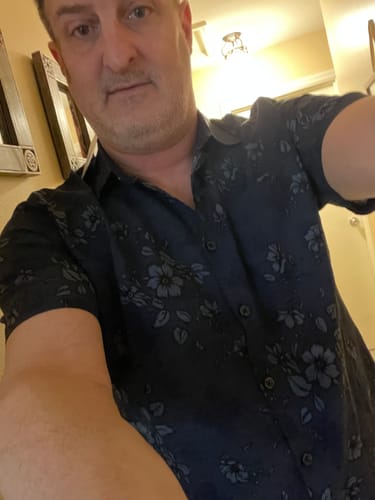 Customer photo review of Men's Blue Cotton Floral Hawaiian Vintage Shirt