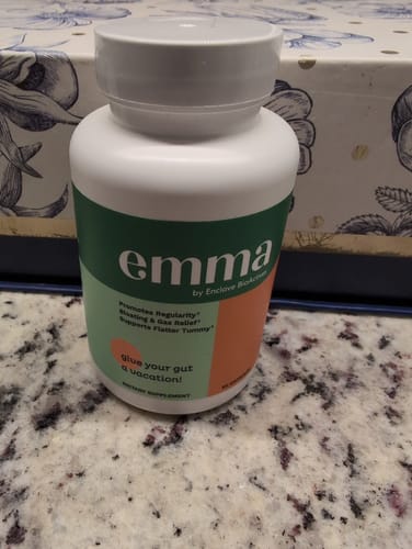Customer photo review of Emma