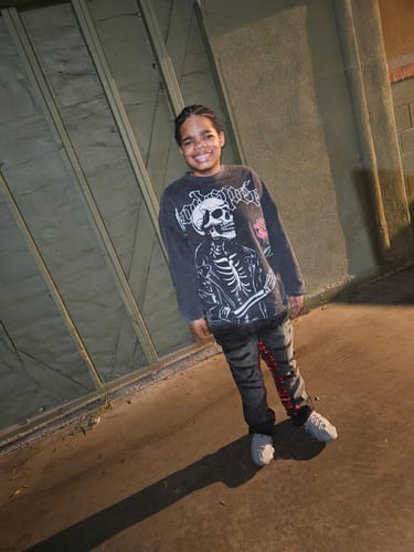 Customer photo review of Godspeed Valentine L/S Tee Washed Black