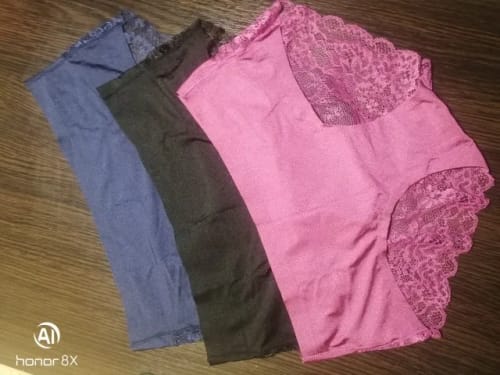 Customer photo review of 3 Pack Exquisite Lace Underpants