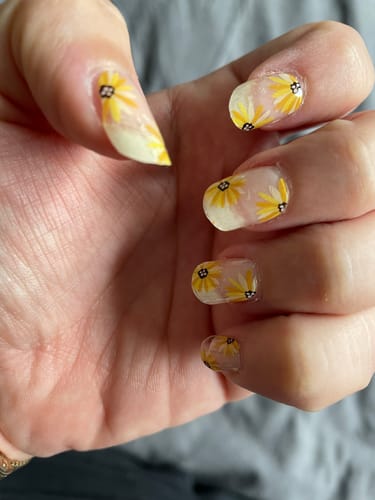 Customer photo review of Sunshine | Sunflower Super Jellies DIY Hard Semi Cured Gel Nail Wraps