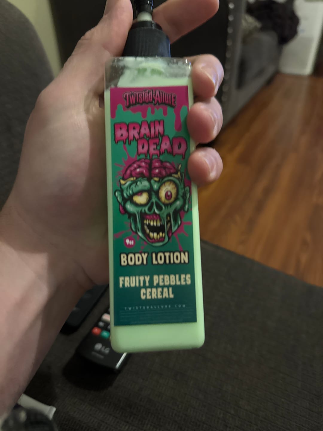 Customer photo review of Brain Dead Body Wash