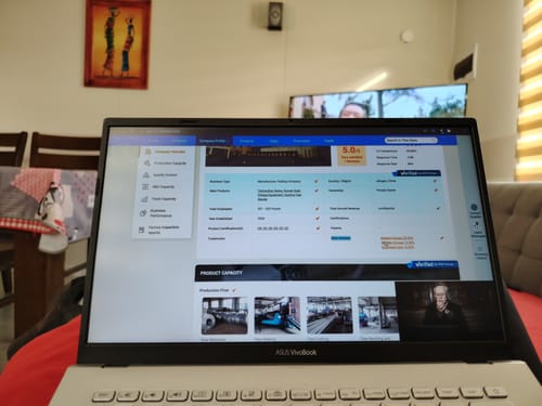 Reseña con foto de un cliente sobre Curso Online Importaciones a Chile