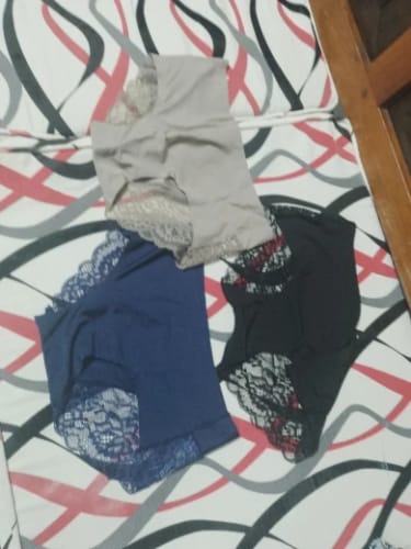 Customer photo review of 3 Pack Exquisite Lace Underpants