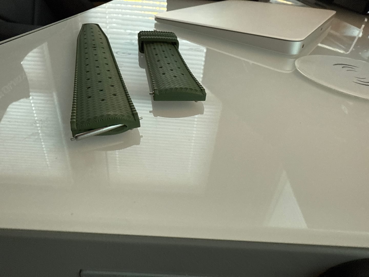 Customer photo review of Tropical Rubber - Grenade Green