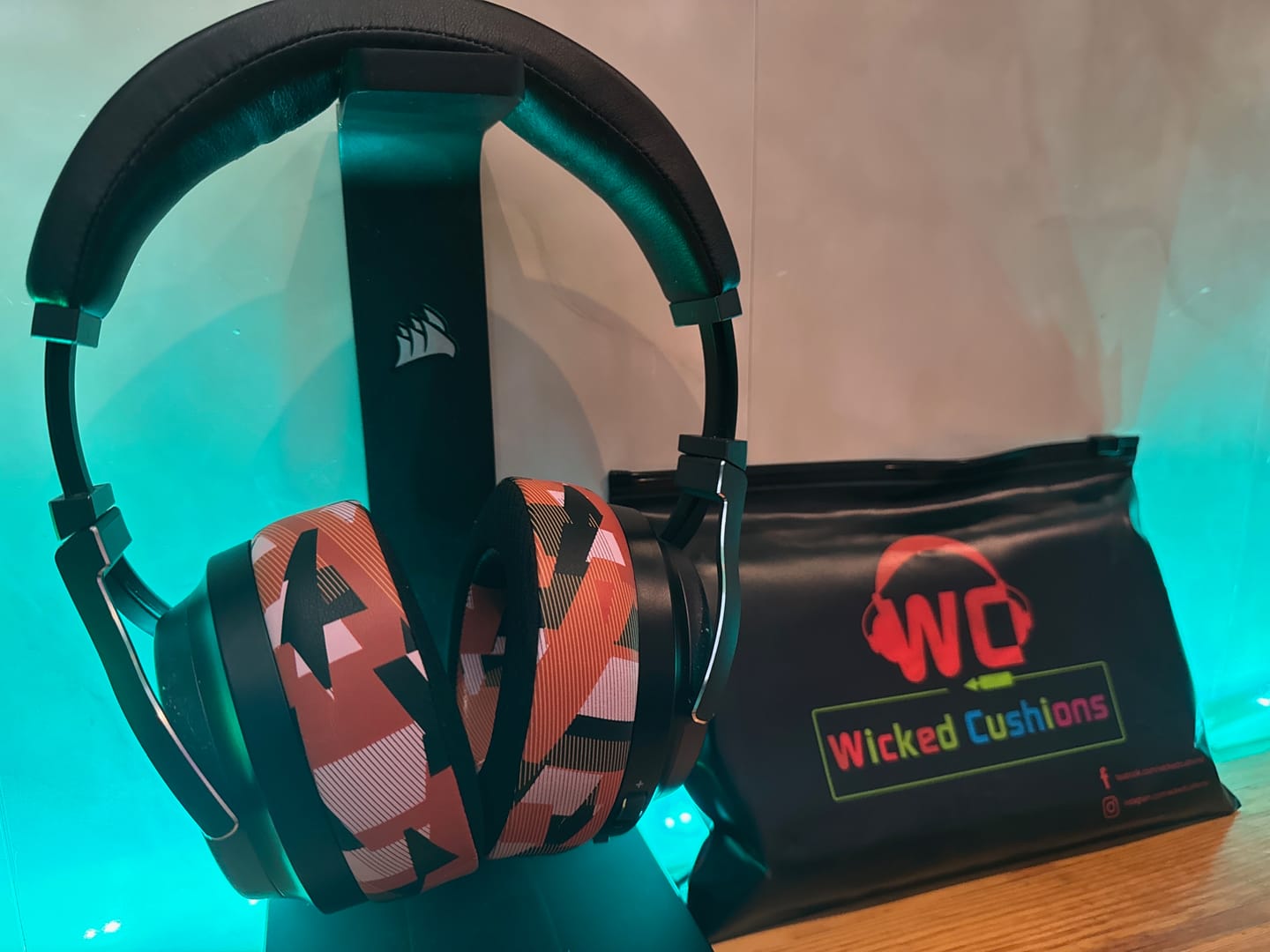 Customer photo review of Corsair Virtuoso Earpads - WC FreeZe Cooling Gel