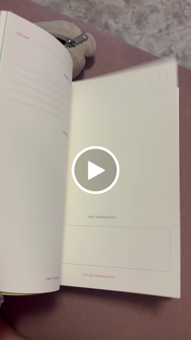 Customer video review of Feel Good Journal | Portada Mandarina