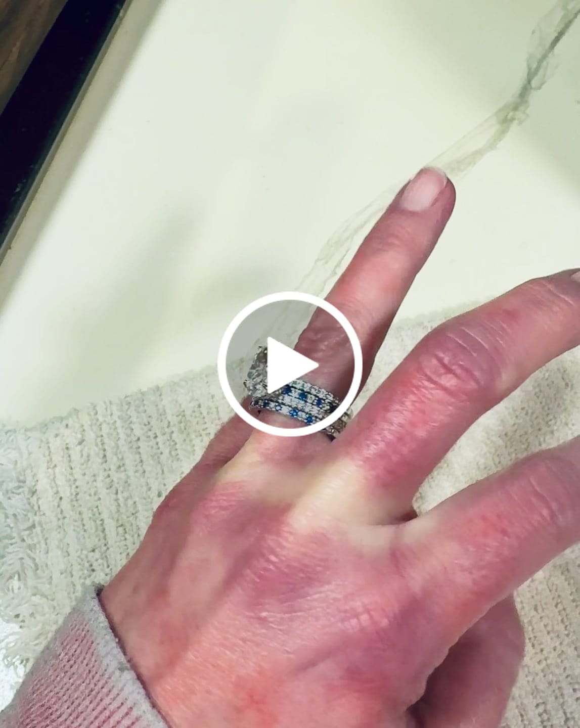 Customer video review of Louily 0.3 CT Round Cut Half Eternity Blue And White Sapphire Wedding Band For Women In Sterling Silver
