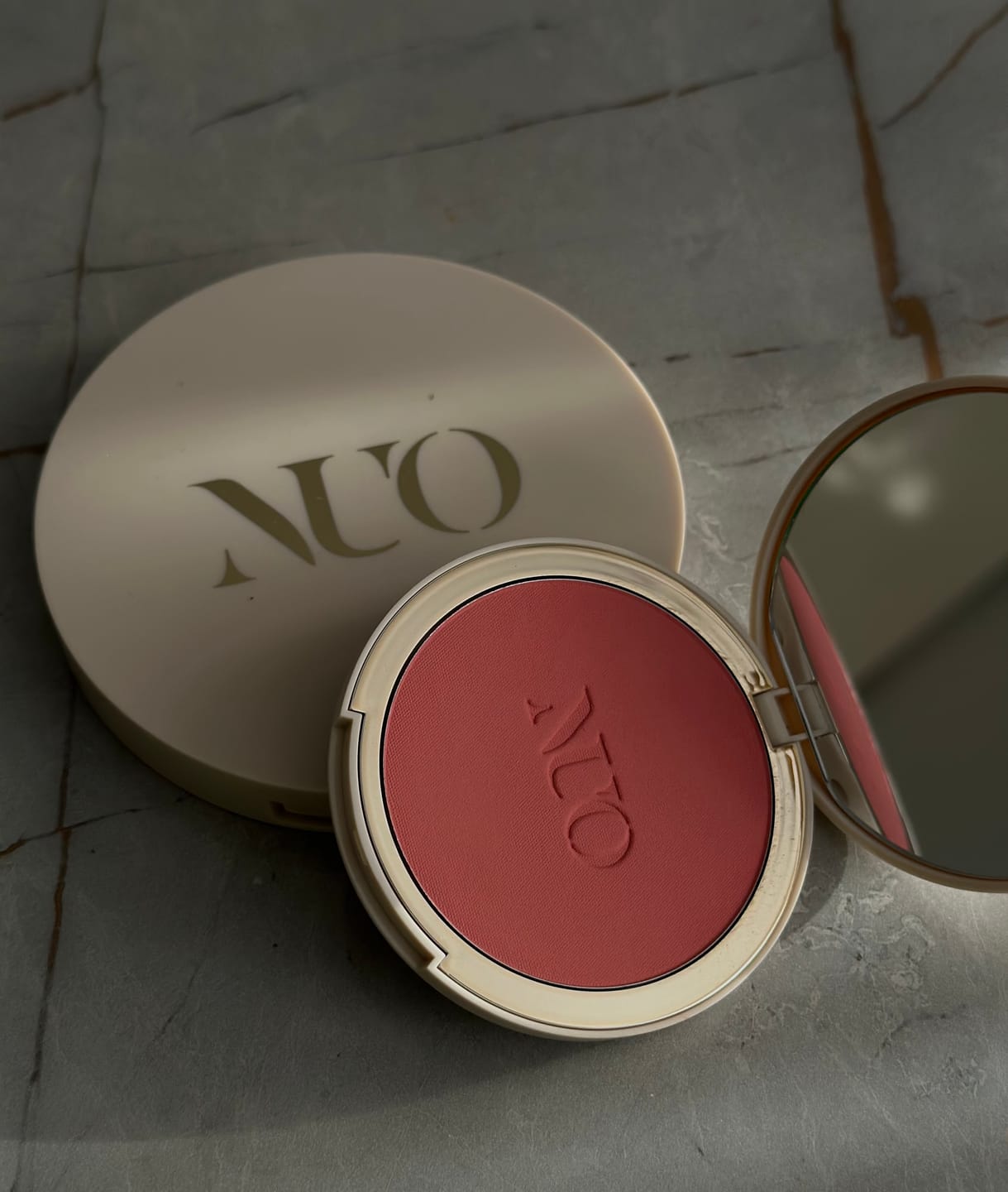 Customer photo review of Blush pudra cu efect de blurare