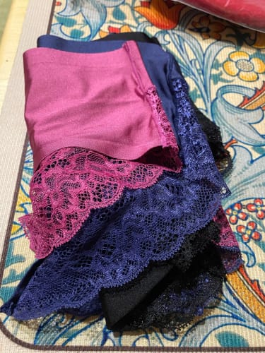 Customer photo review of 3 Pack Exquisite Lace Underpants