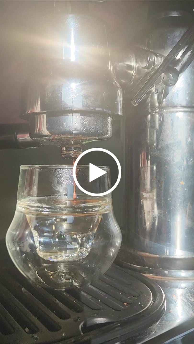Customer video review of Three-Layer Premium Espresso Puck Screen - MUVNA