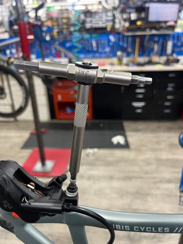 Customer photo review of Ratcheting T-Way Wrench