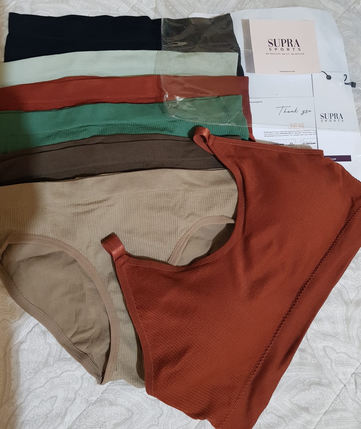 Customer photo review of FETTLE bra - seamless sports bra
