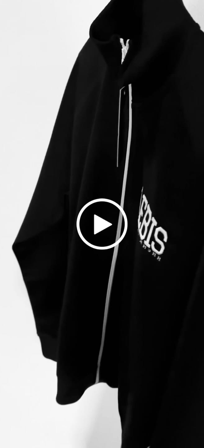 Customer video review of SAEBIS® SPORTS Herren Trainingsjacke schwarz mit Stickerei