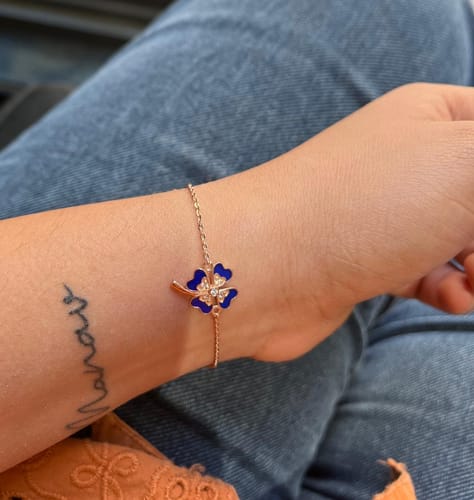 Customer photo review of Lucky Clover Charm Bracelet