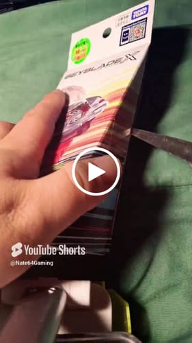 Customer video review of Beyblade X BX-38 Crimson Garuda 4-70TP Booster