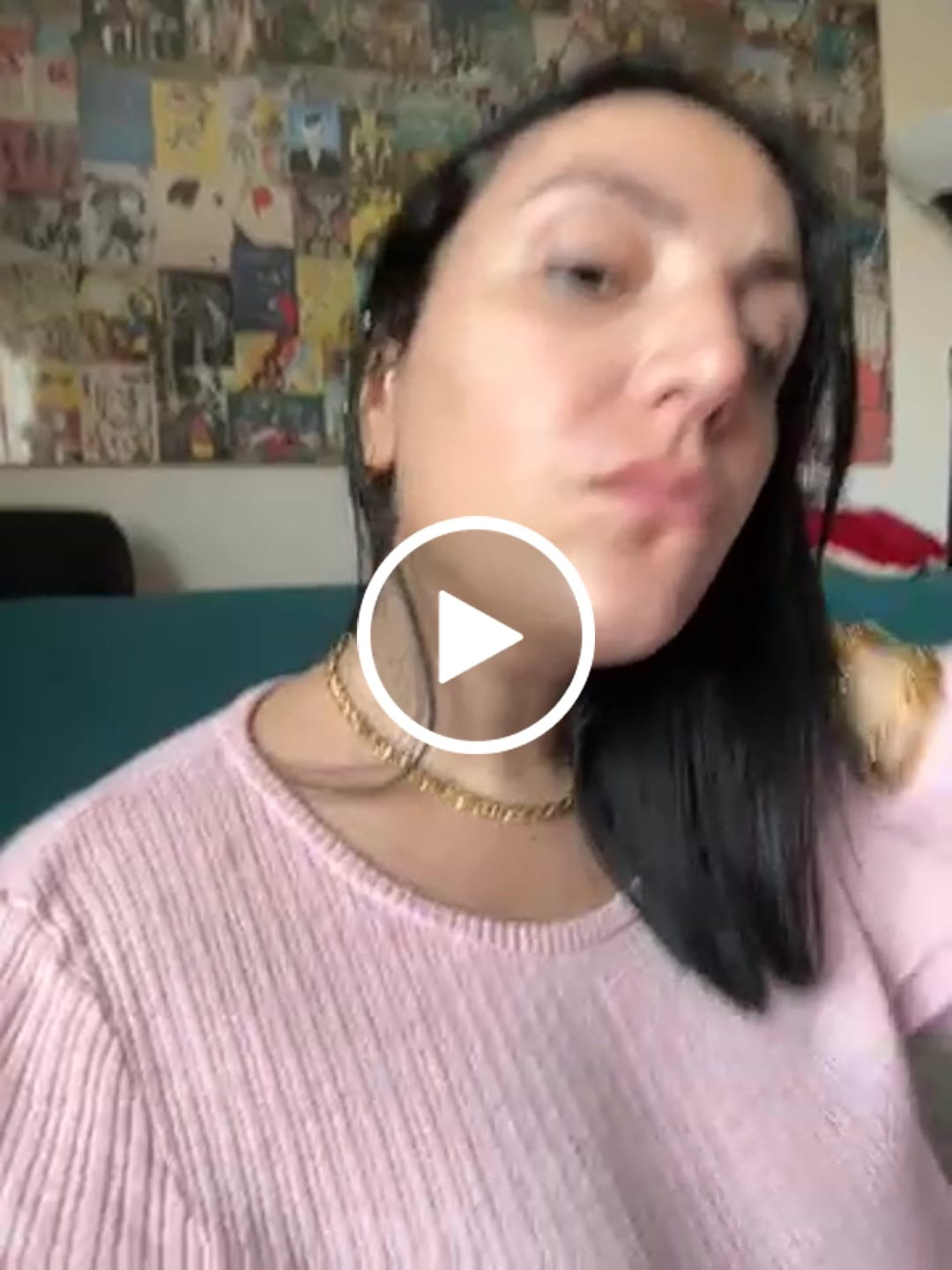 Customer video review of NIXON necklace