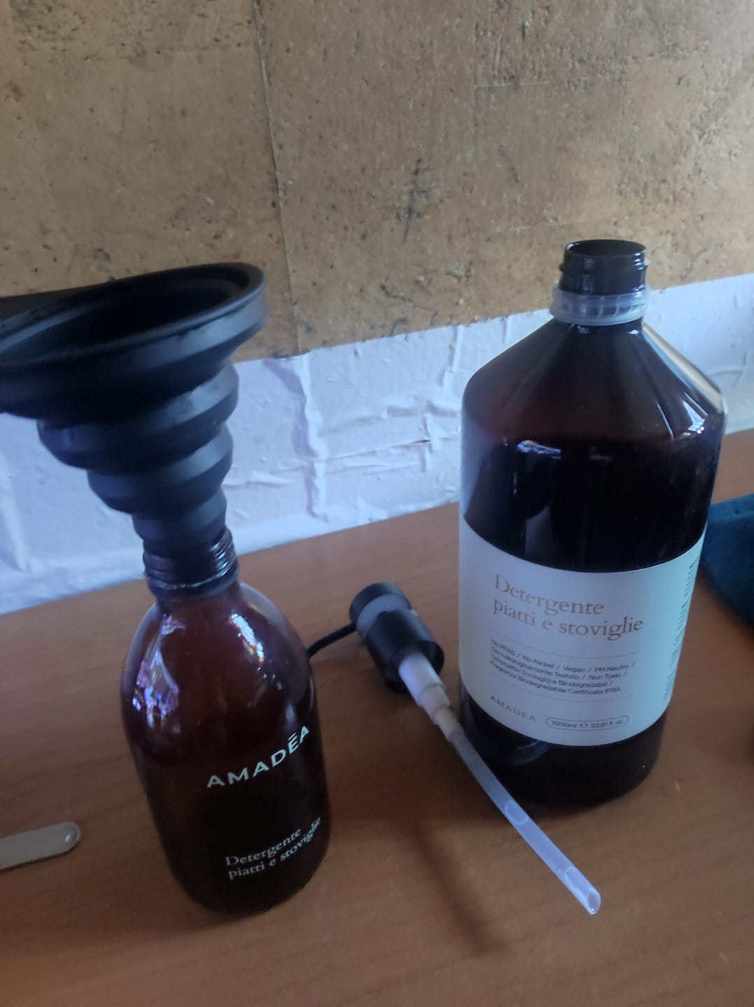 Customer photo review of Detergente piatti e stoviglie - Ricarica da 1L