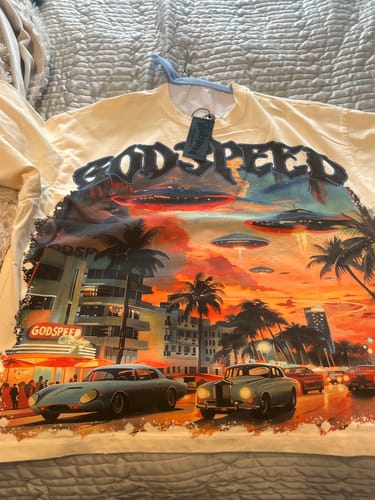 Customer photo review of Godspeed Miami UFO Tee Cream *Miami Exclusive*