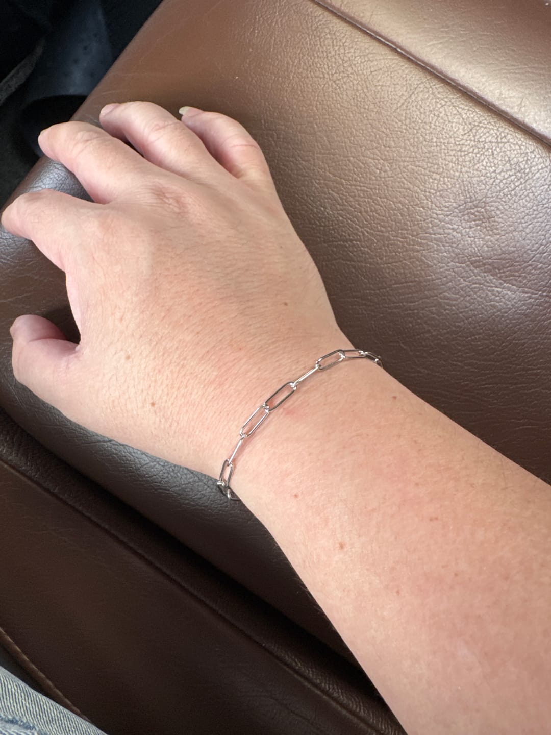 Customer photo review of KINU LOOP CHAIN (BONDED™ - 14K GOLD VERMEIL)