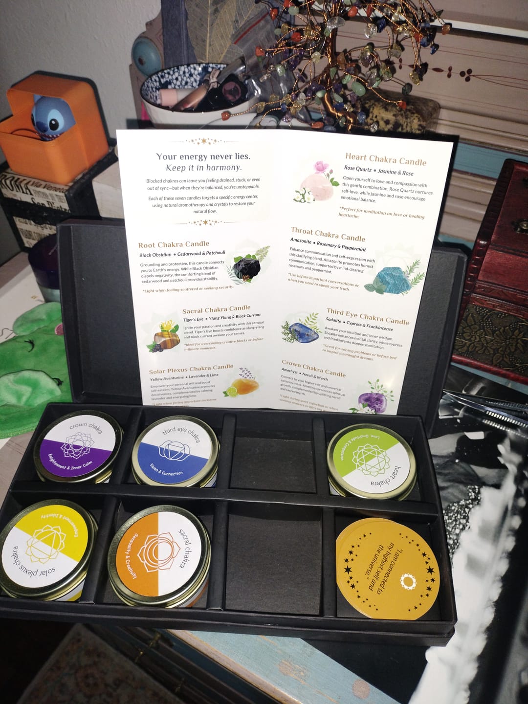 Customer photo review of Chakra Crystal 7 Candle Set – Light, Scent, and Energy for Inner Balance