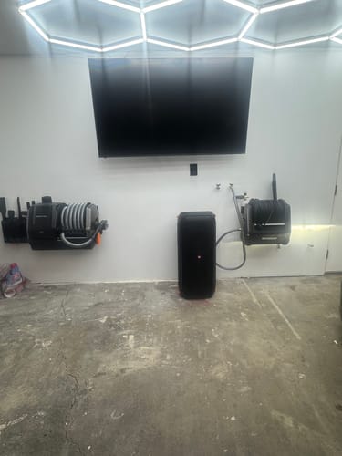 Customer photo review of Grandstorm Retractable Vacuum Cleaner