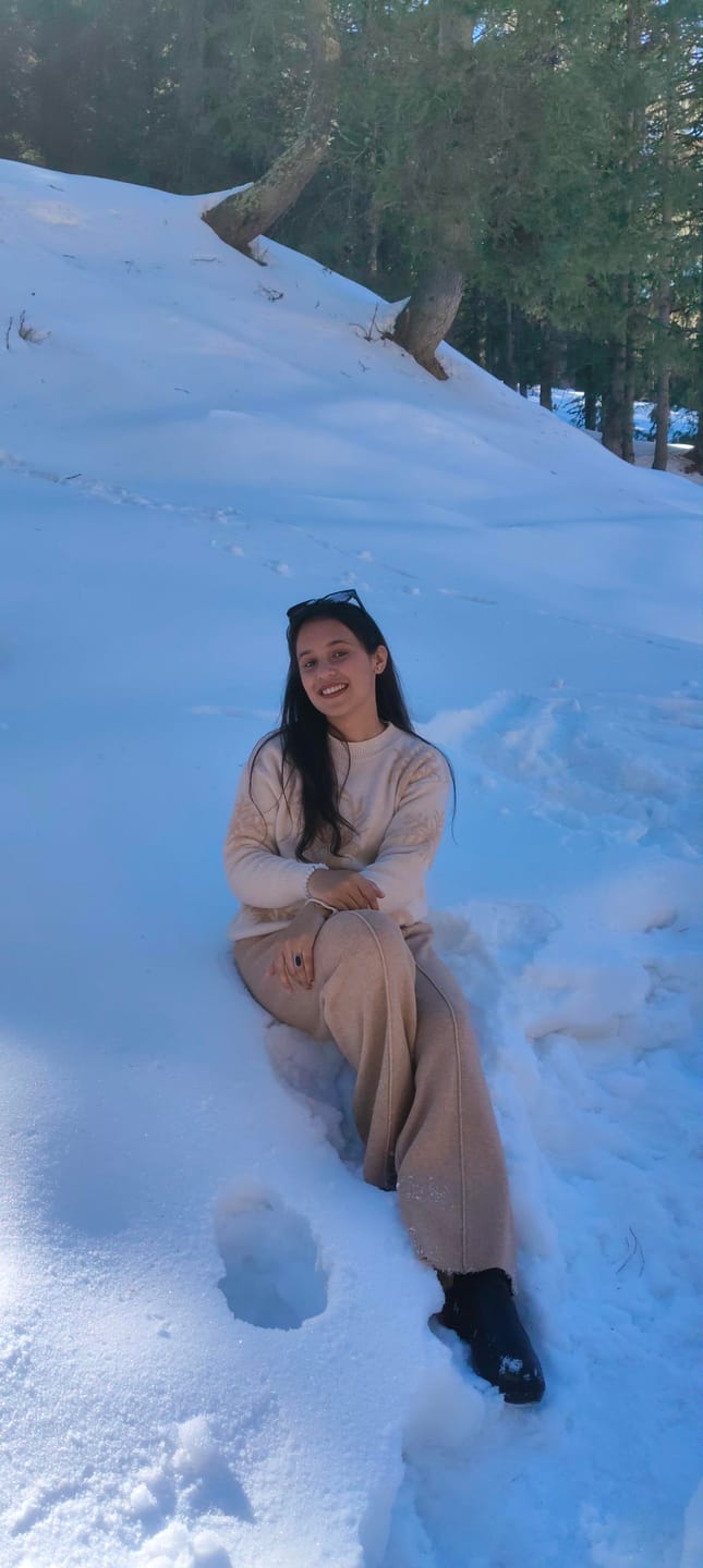 Customer photo review of Siruki Woolen Coord Set