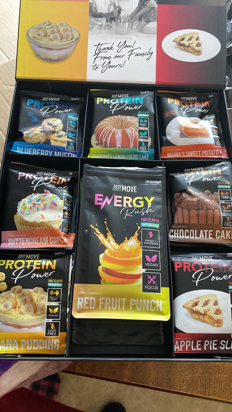 Customer photo review of The BLACK BOX - Assortment Box with FREE Juice Box