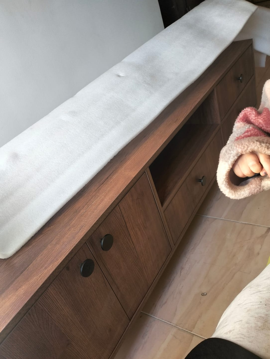 Customer photo review of Bendita TV Unit