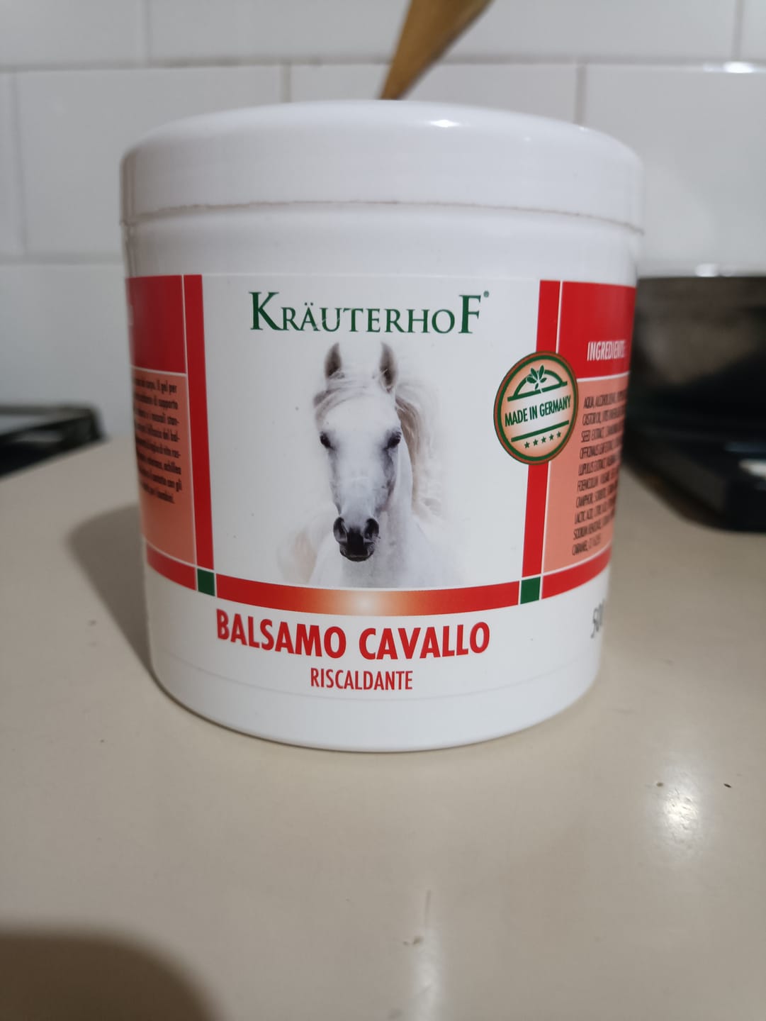 Customer photo review of Kräuterhof Balsamo Cavallo Riscaldante, Gel Massaggiante Extra Forte, Per Dolori Muscolari, 500 ml