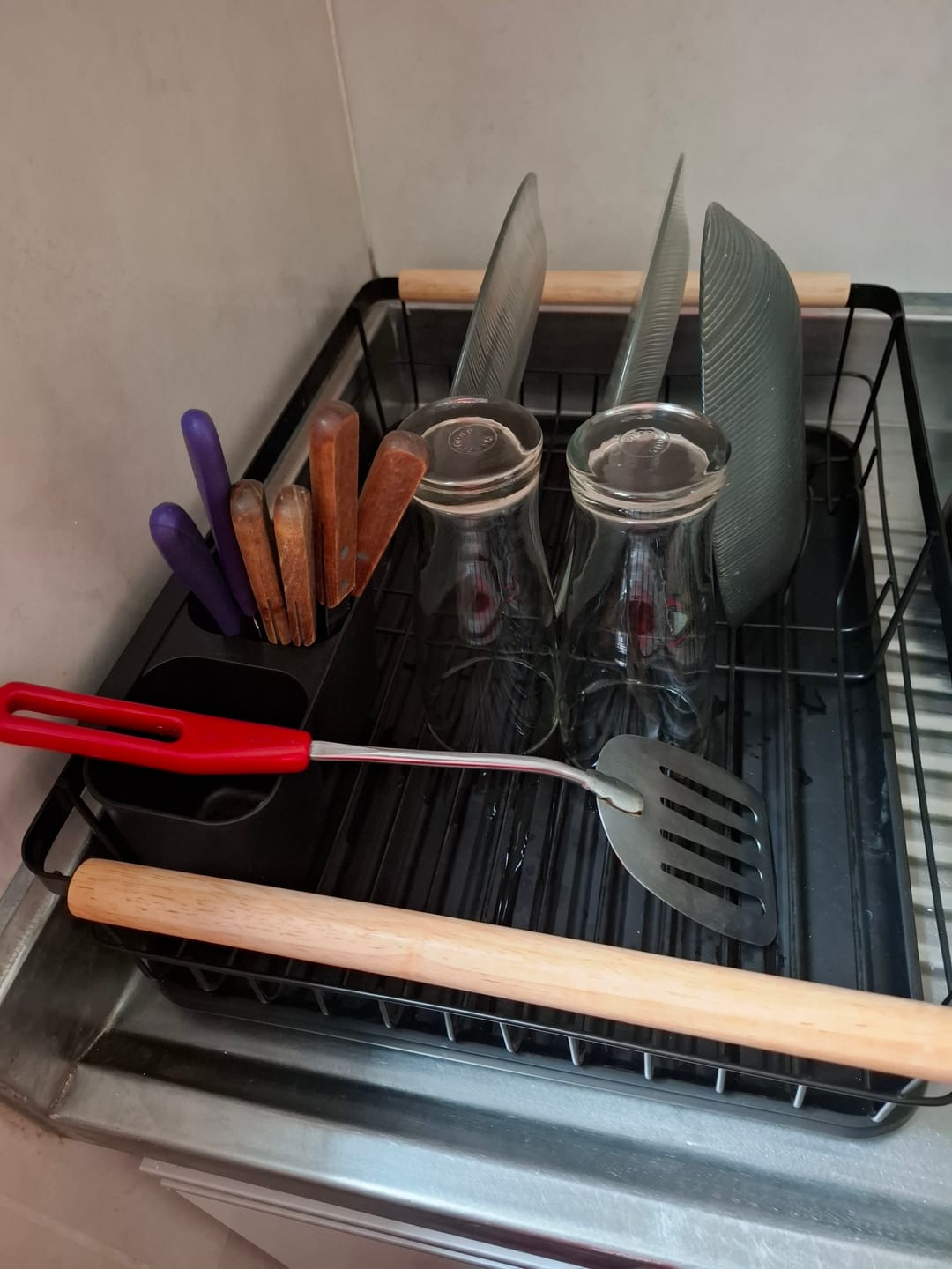 Customer photo review of Escurridor Nordico Secaplatos Vajilla Con Bandeja y Madera