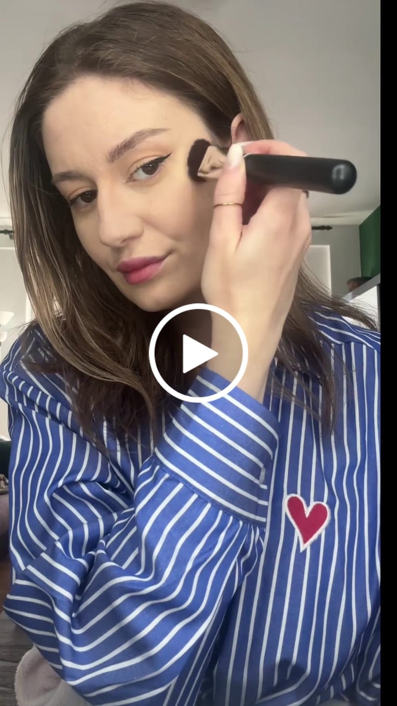 Customer video review of Bronzer pudra cu textura ultrafina