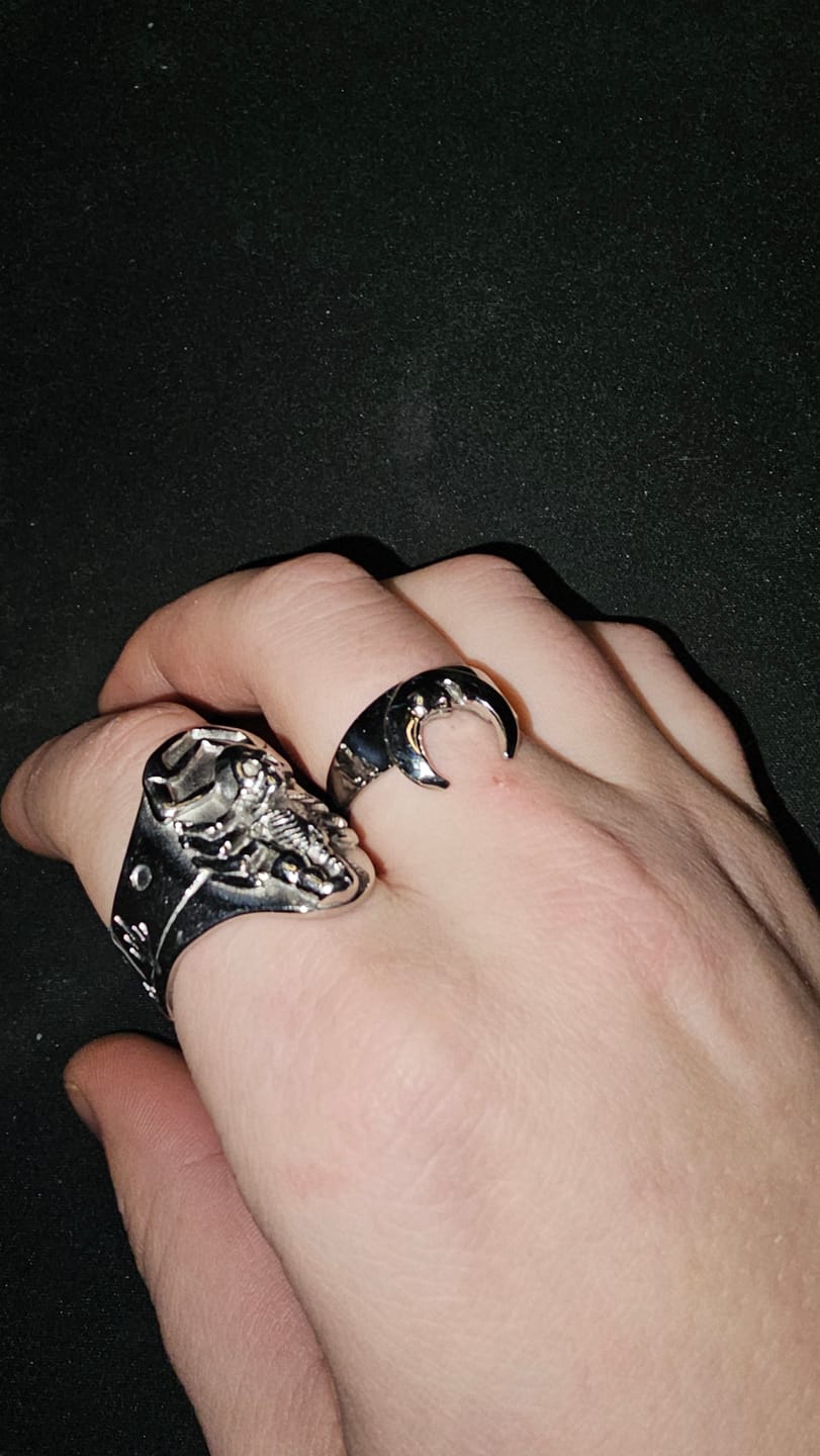 Customer photo review of LUNA THE LUNATIC LUNAR RING
