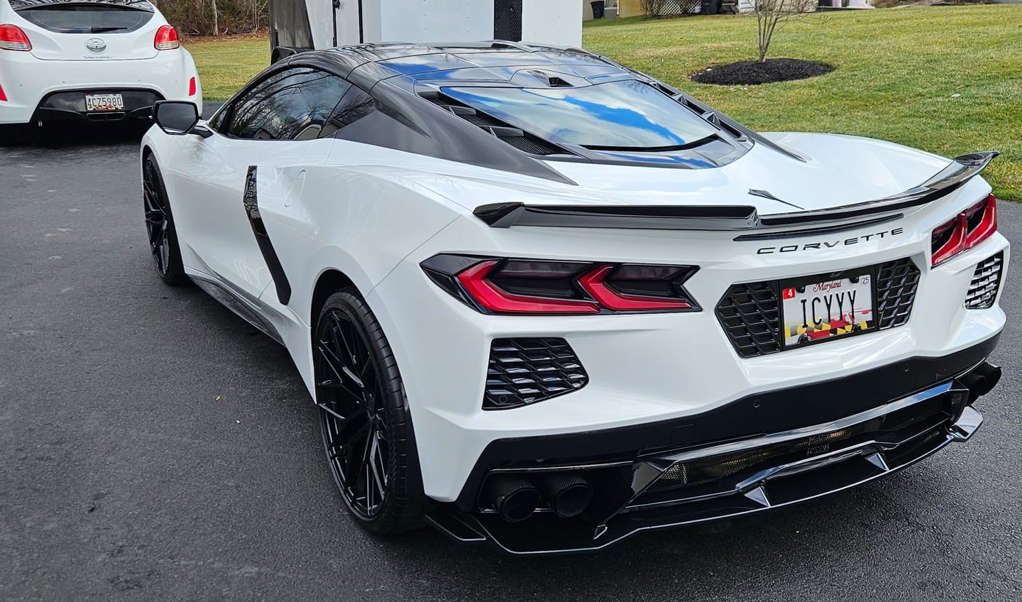 Customer photo review of Corvette C8 Rear Diffuser Lip