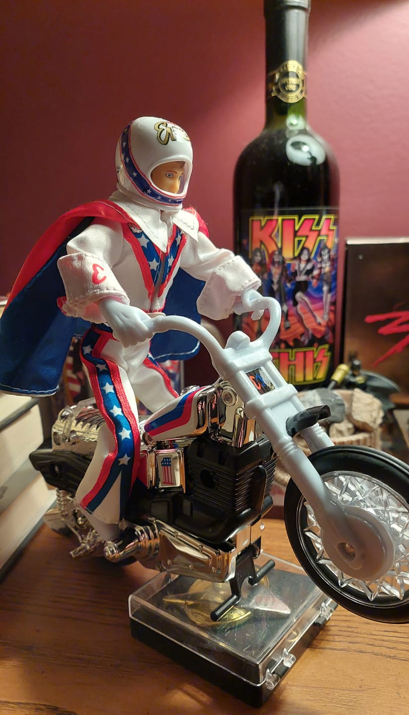 Customer photo review of Evel Knievel Deluxe Silver High Jumper Stunt Cycle