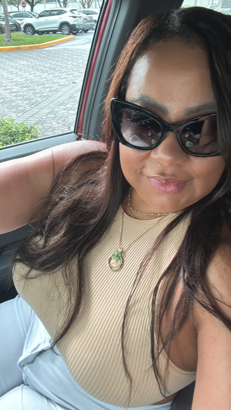 Customer photo review of Indian Wavy Bundle