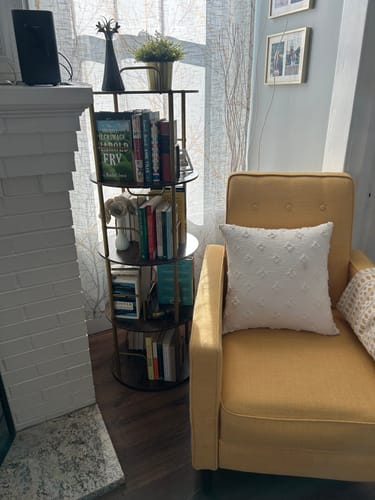Customer photo review of Flycity 3-5 Tier Rotating Bookshelf With 360° Spinning Display