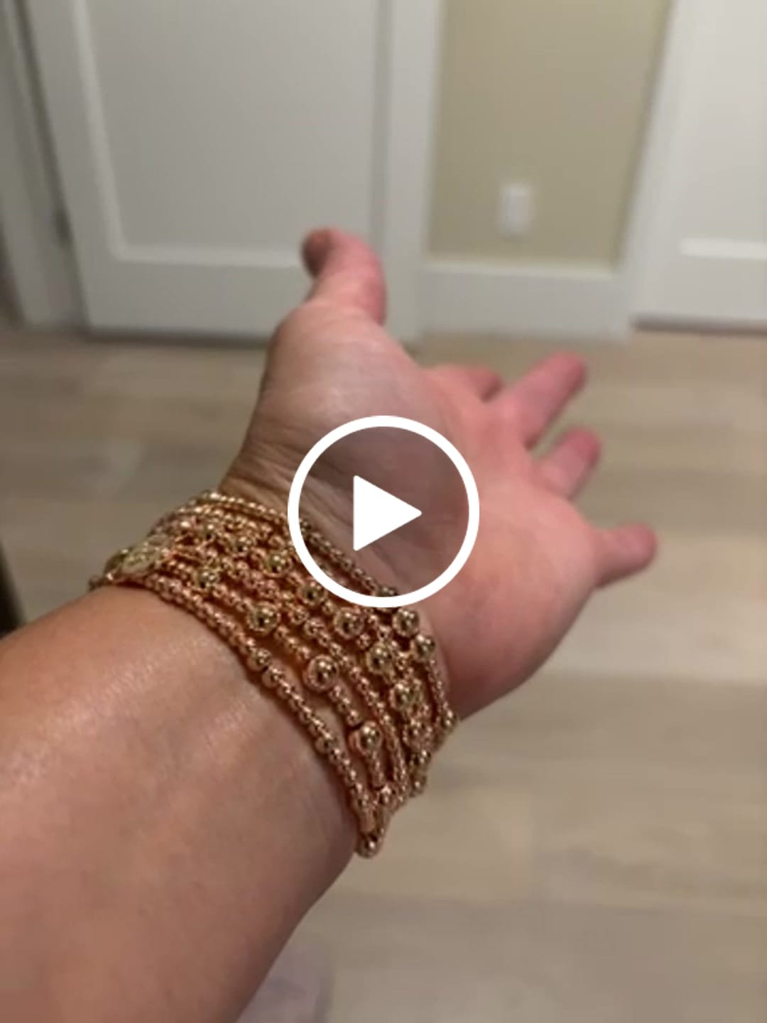 Customer video review of Rose Gold Serenity Apple Watch Strap