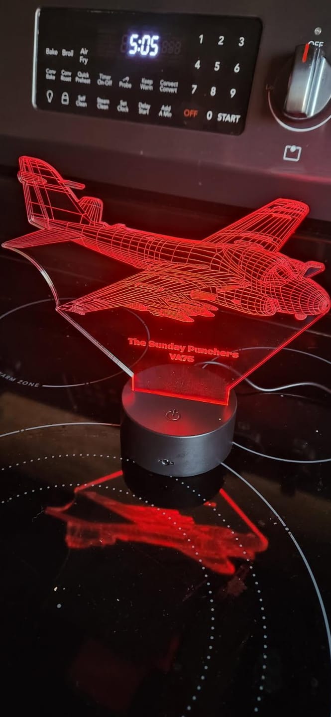 Customer photo review of A-6E Intruder - 3D Optical Illusion Lamp