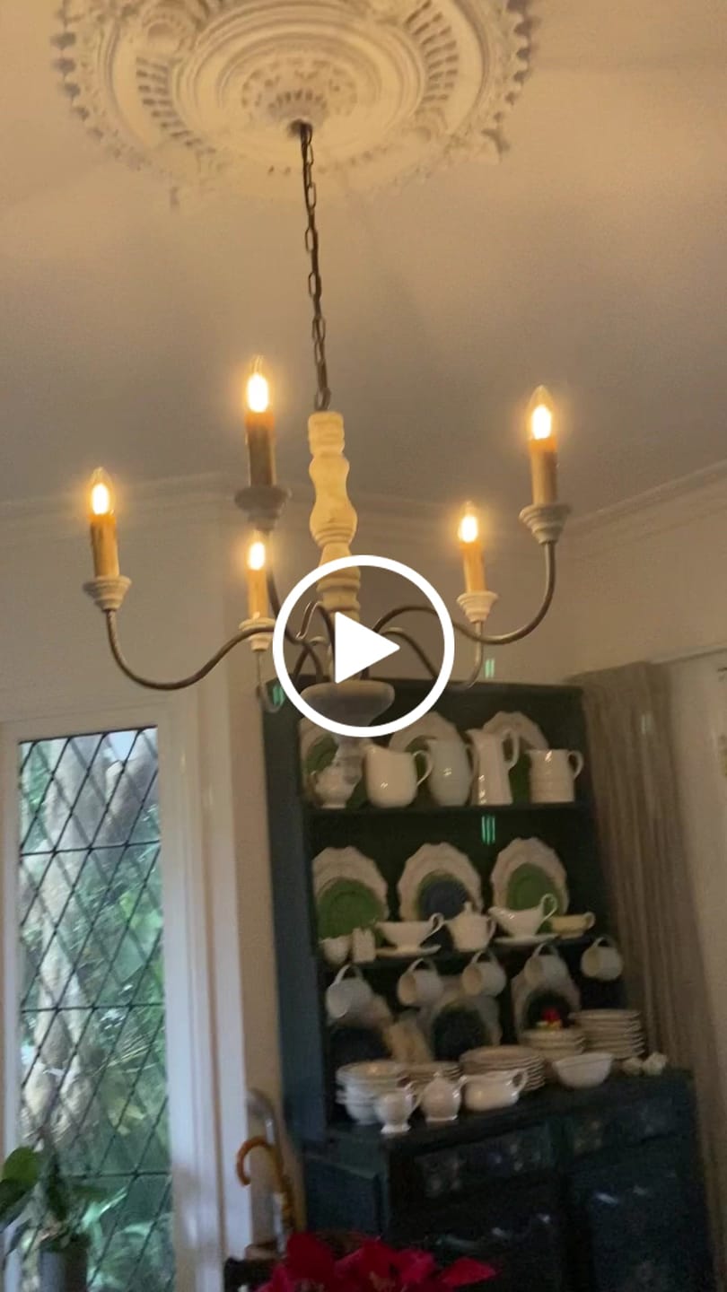 Customer video review of Farmhouse 5-Light Candle Style Chandelier