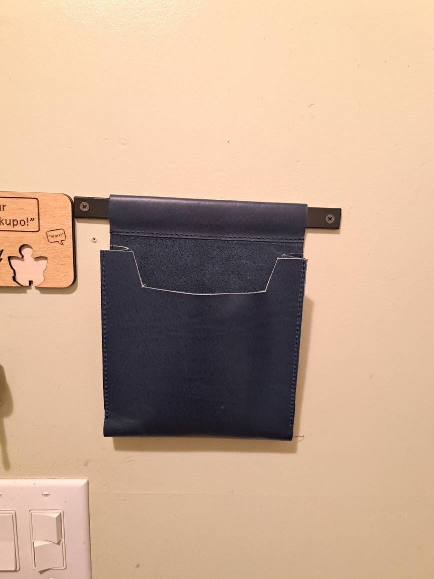 Customer photo review of Small Leather Wall Pocket Organizer