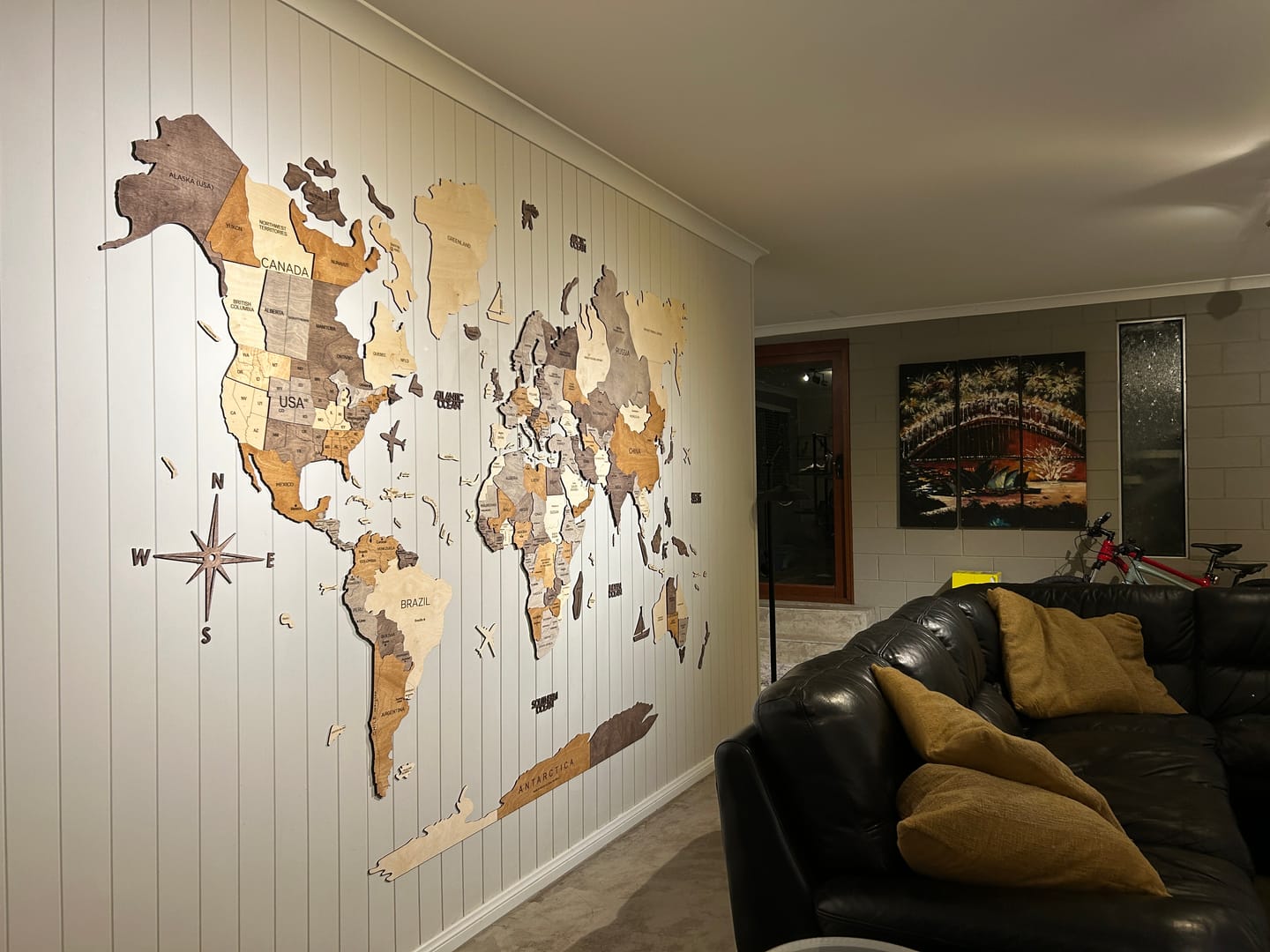 Customer photo review of Modern Living Room Wall Decor