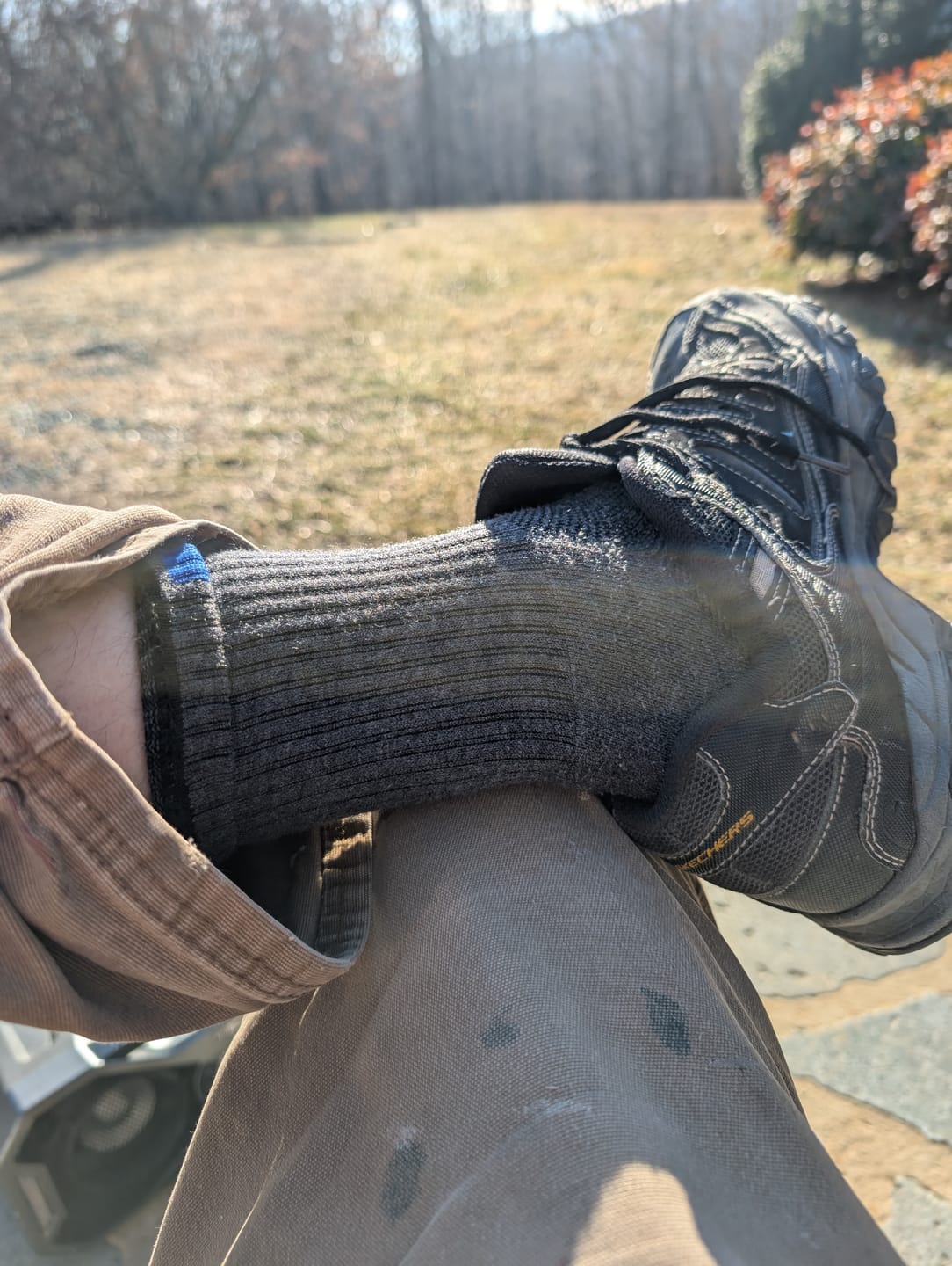 Customer photo review of Bluepacca Alpaca Socks