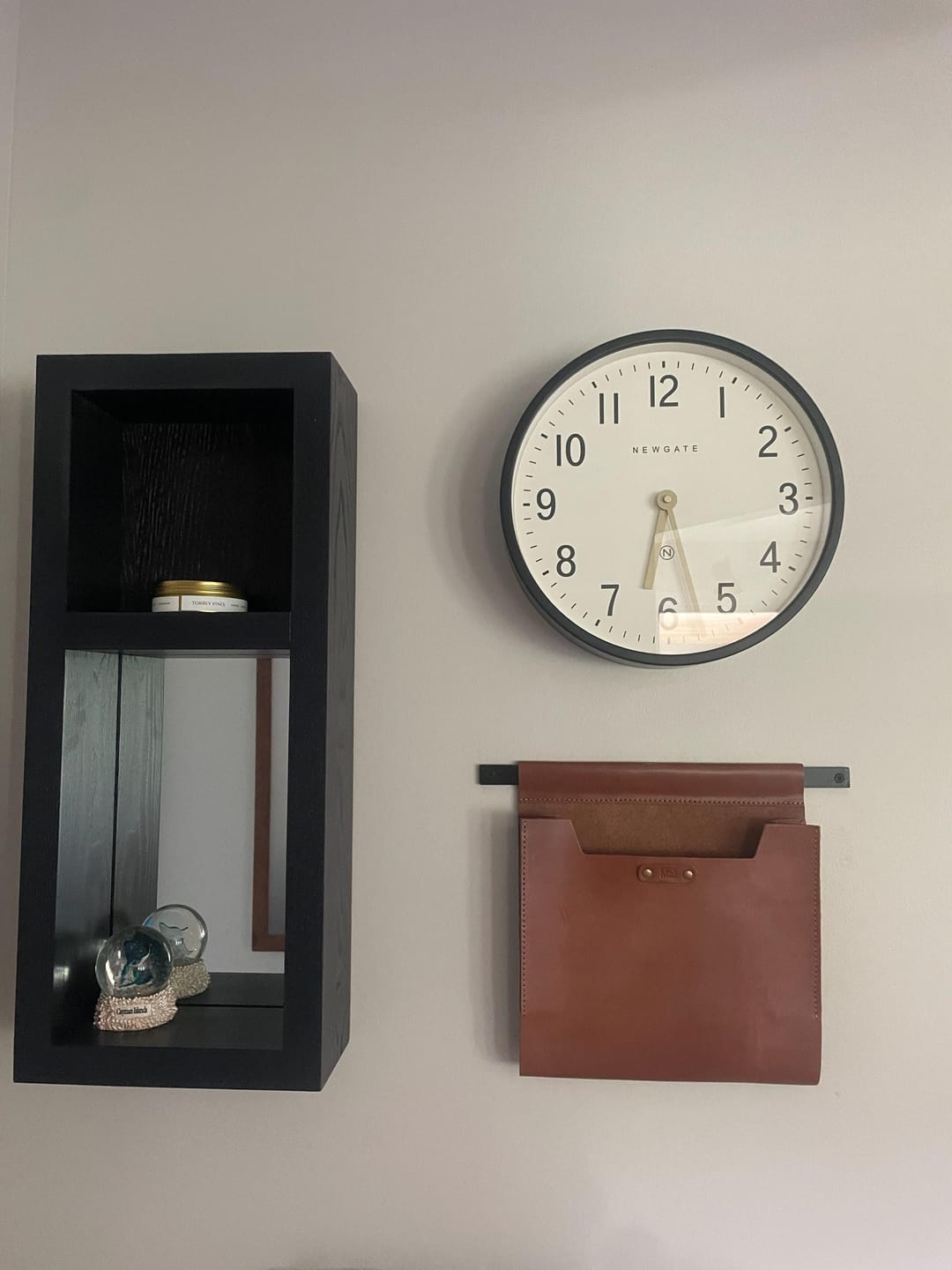Customer photo review of Large Leather Wall Pocket