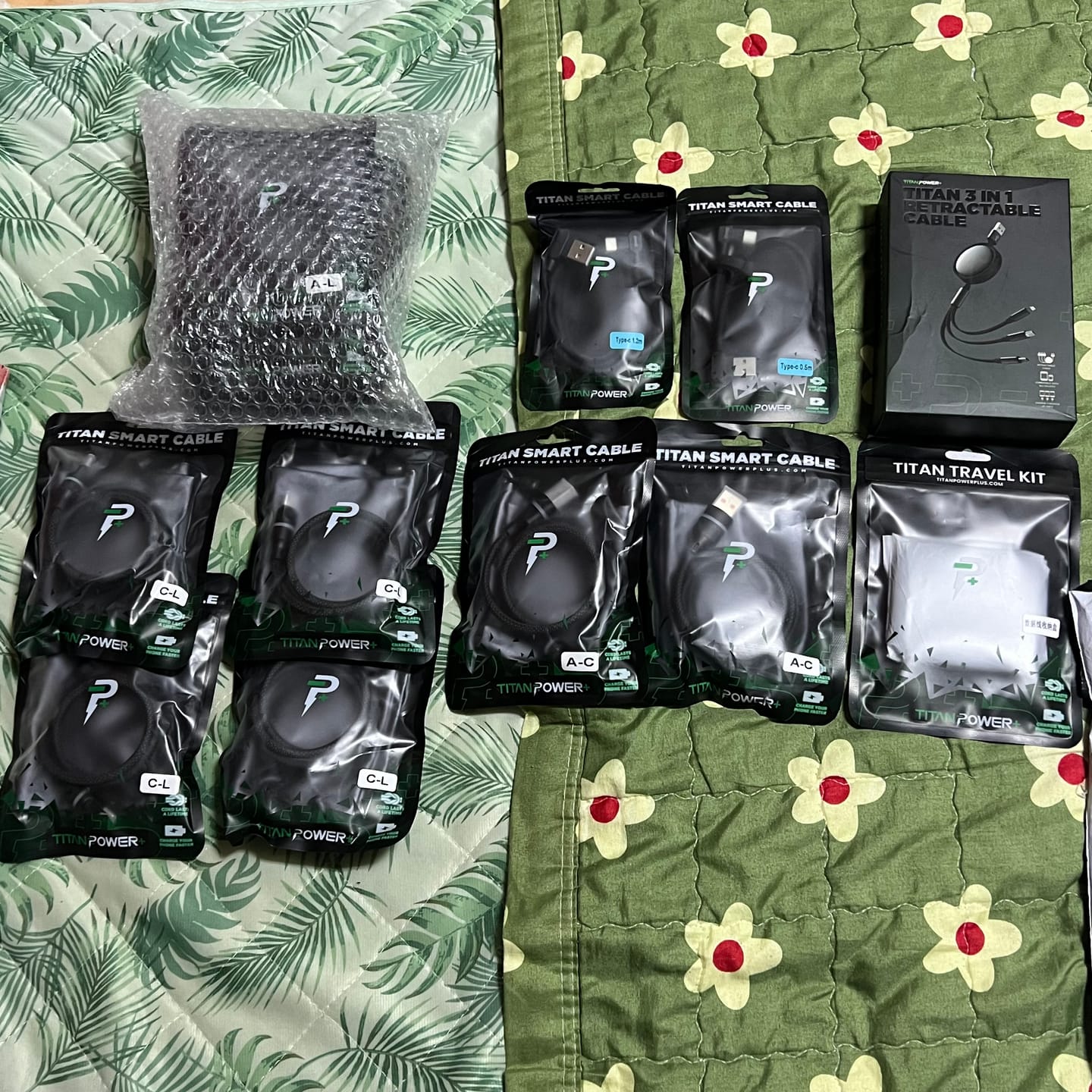 Customer photo review of Titan 45W Travel Plug™