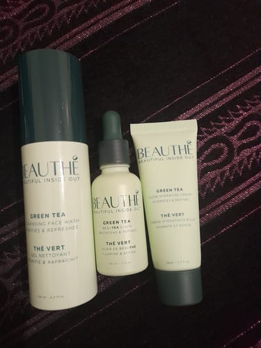 Customer photo review of Crème Hydratante Éclat au Thé Vert