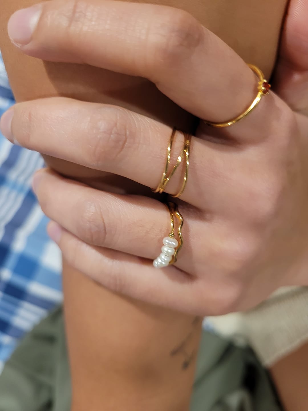Customer photo review of Gold Infinity Loop Ring